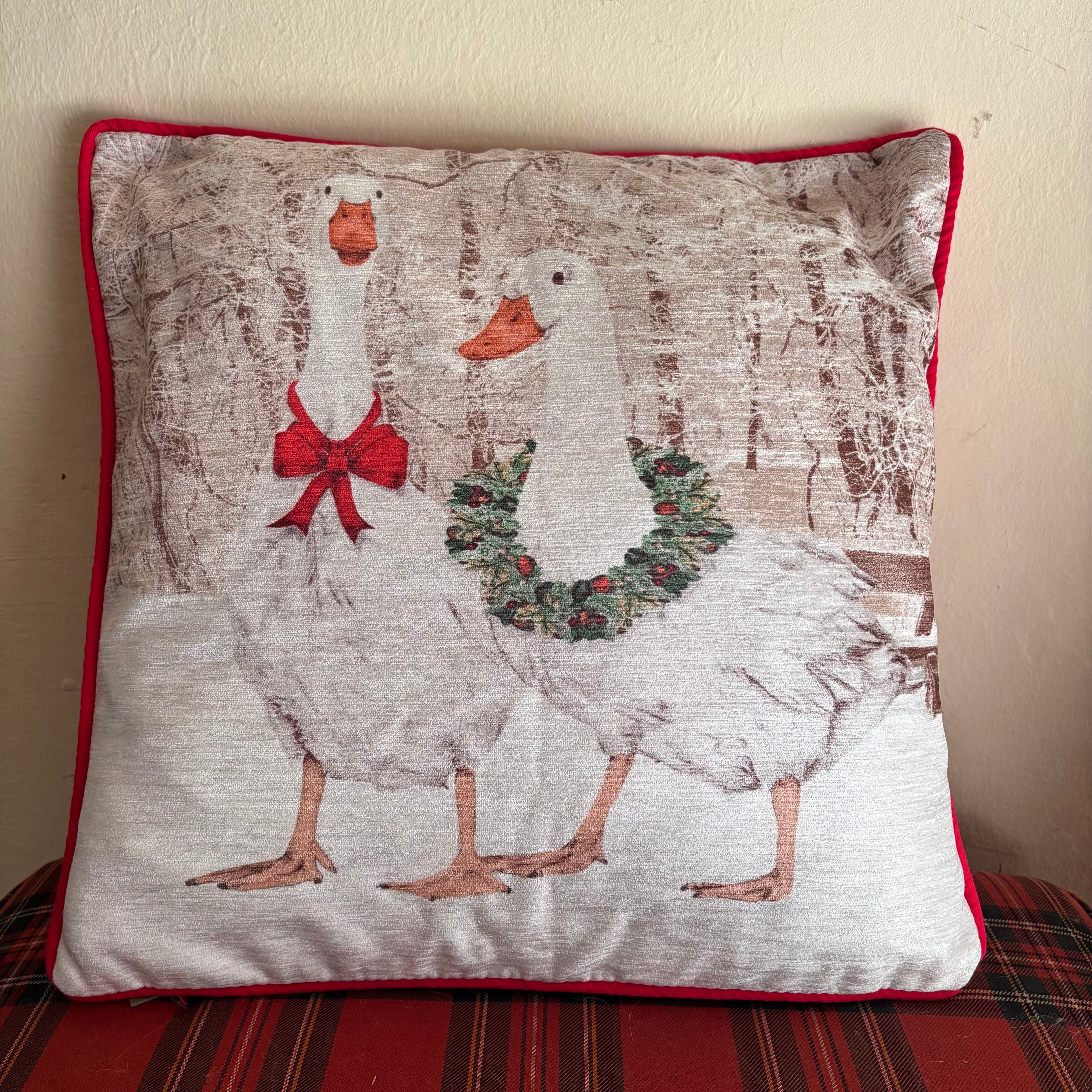 Kissenhülle „Weihnachtsgänse“ im englischen Landhausstil