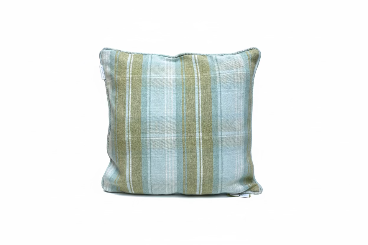 Kissenhülle „Häsin mit Häschen“ im Landhausstil